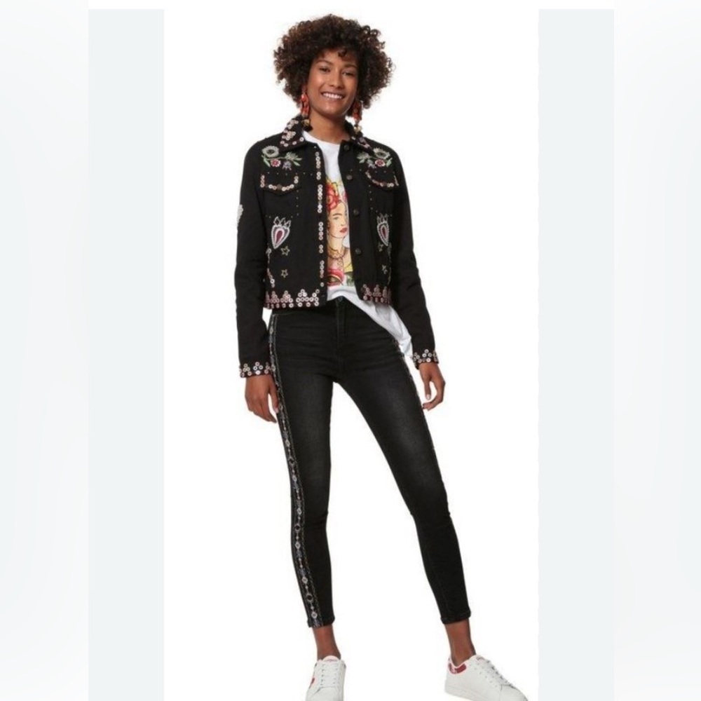 Desigual Ferrara Black Embellished Studded Embroidered Jacket Size 36, US Size 4 - Picture 5 of 16